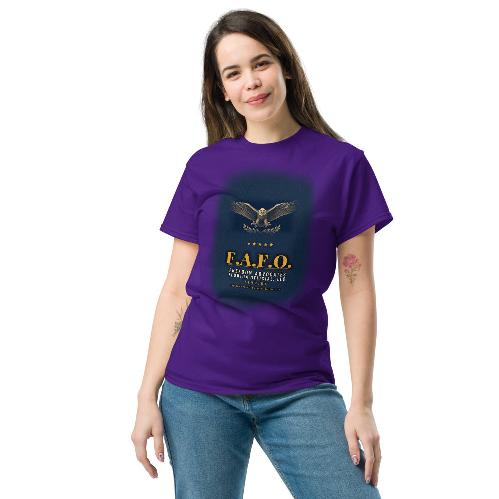 Tee in Purple