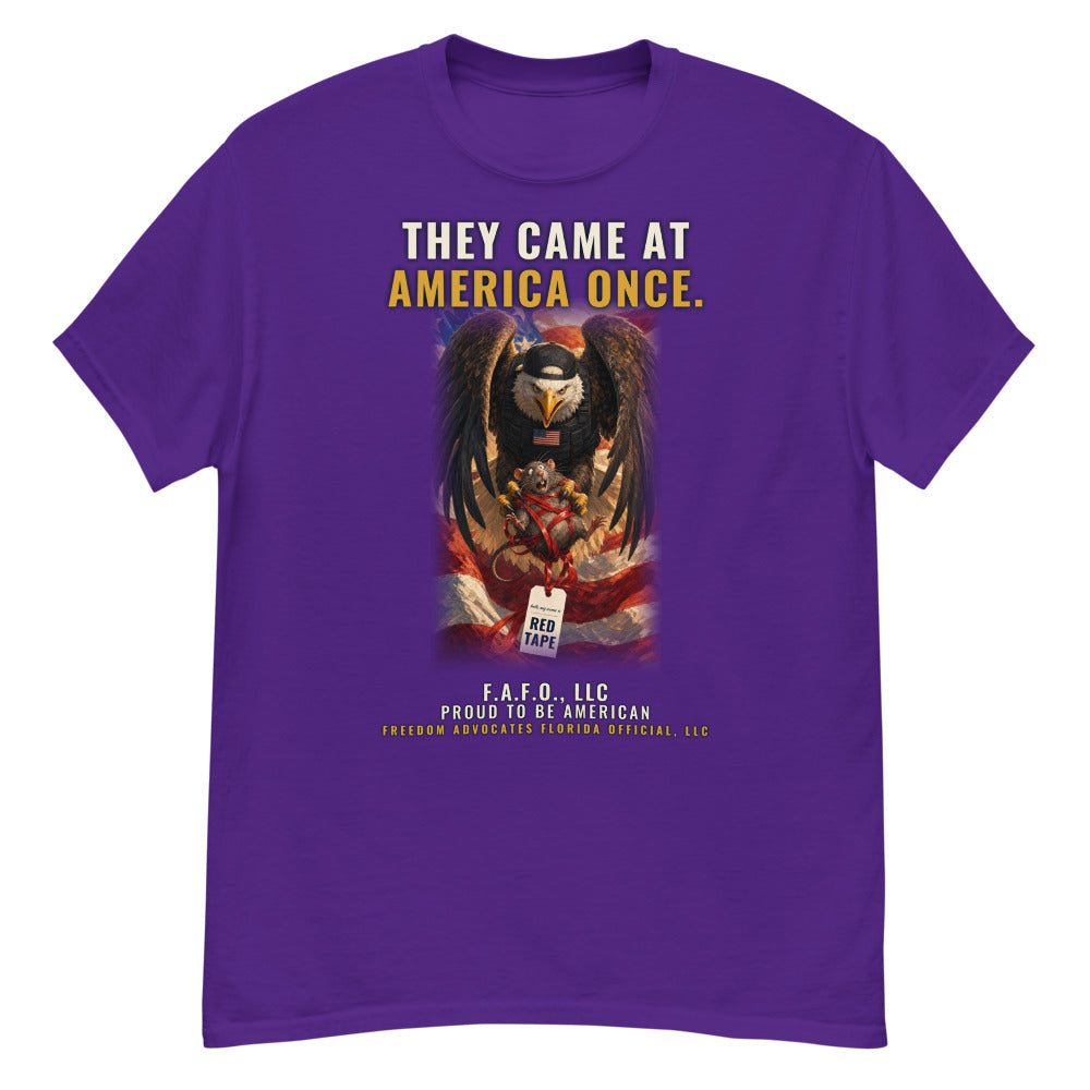 Tee in Purple flat