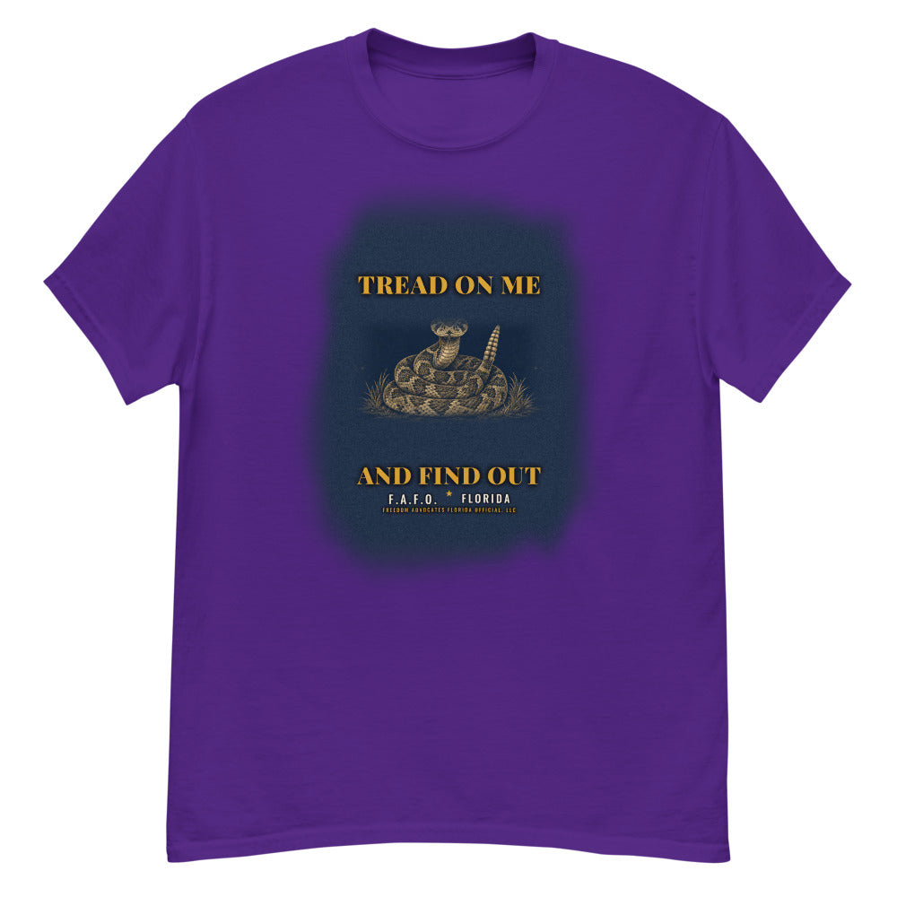 Tee in Purple flat