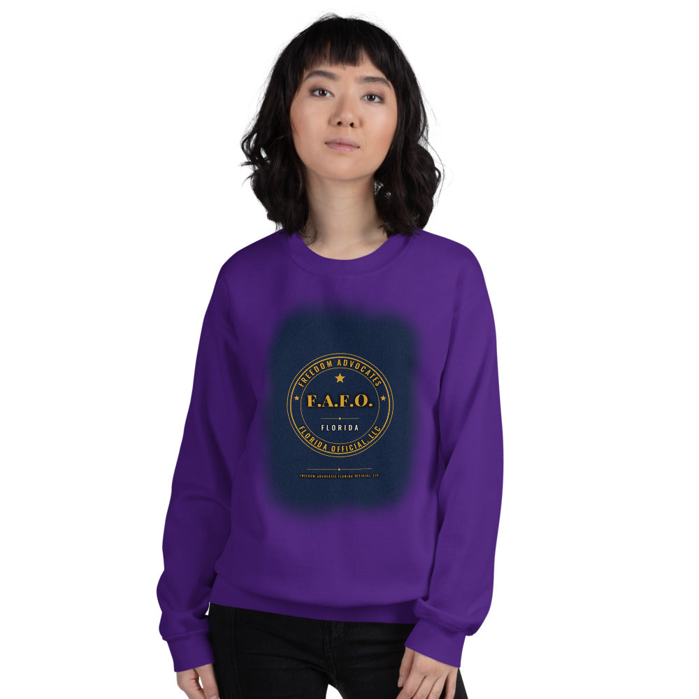 Sweatshirt in Purple
